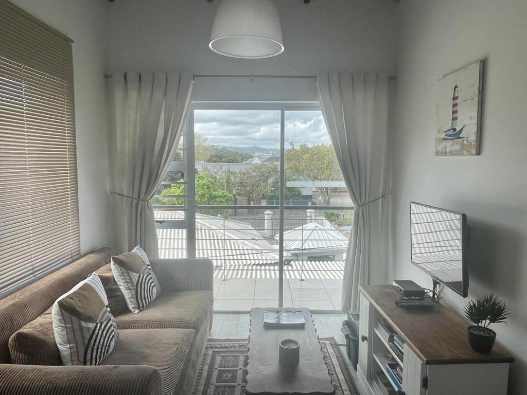 Апартаменты Perfect Knysna Getaway - Little Nest Studio Экстерьер фото